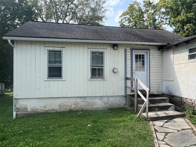 Building Photo - 74 Minnewaska Trail Rental