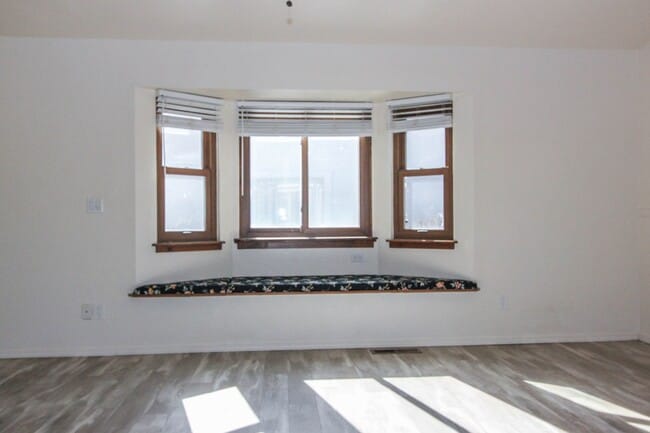 Photo - 3 Bedroom 2 bath in Diamond Valley