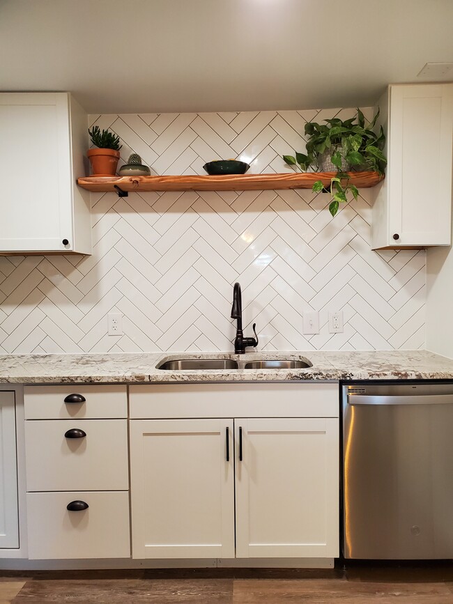 Photo - 7722 Saulsbury St Unidad Lower