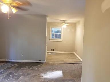 Photo - 923 Laurel St