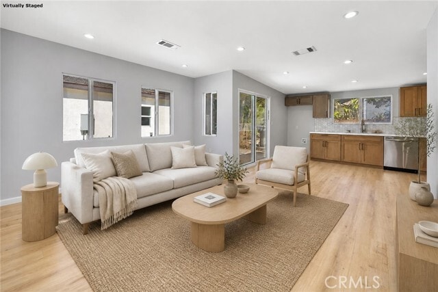 708 N El Molino Ave