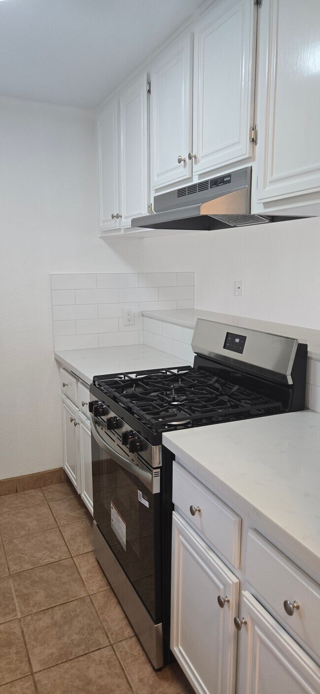 580 Nebraska Ave Unit 3