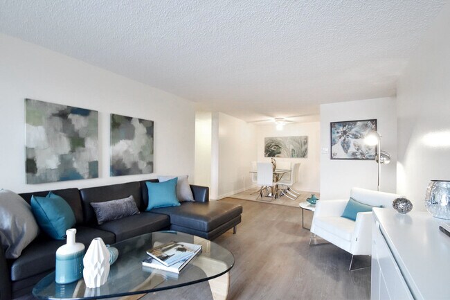 Photo - Victoria Towers