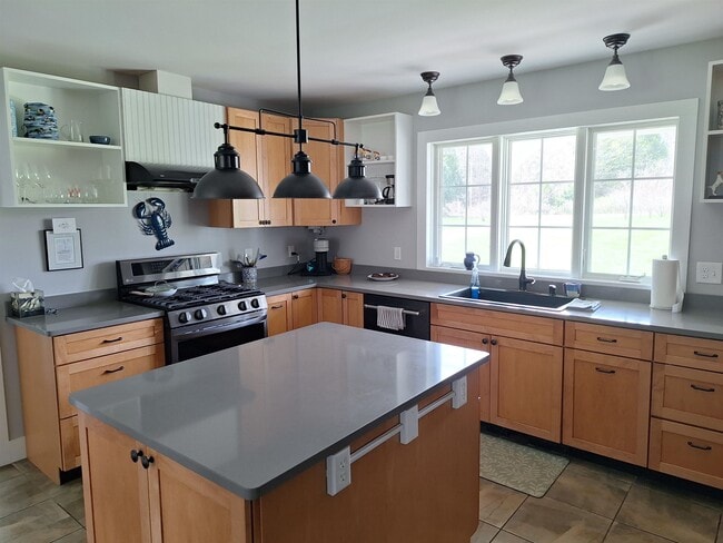 Photo - 47 Lower Cemetery Rd