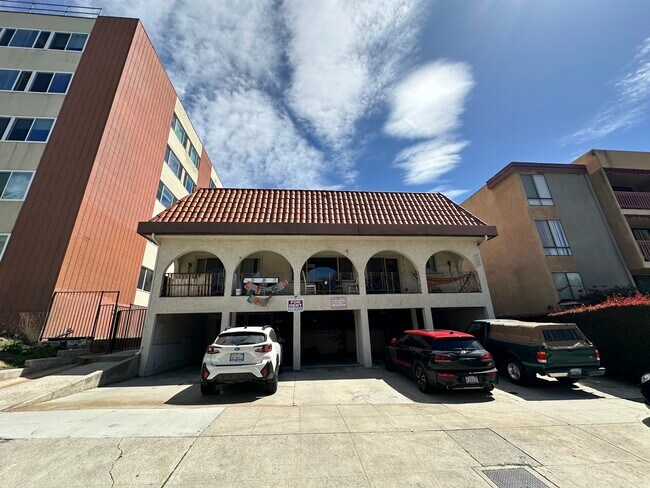 Photo - 548 Kelton Ave Unit 552.5