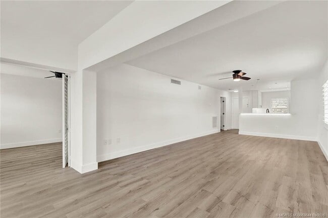 Photo - 1950 SW Palm City Rd Unit 3201