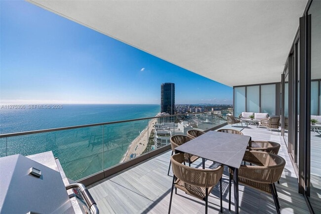 Building Photo - 18975 Collins Ave Unit 3802