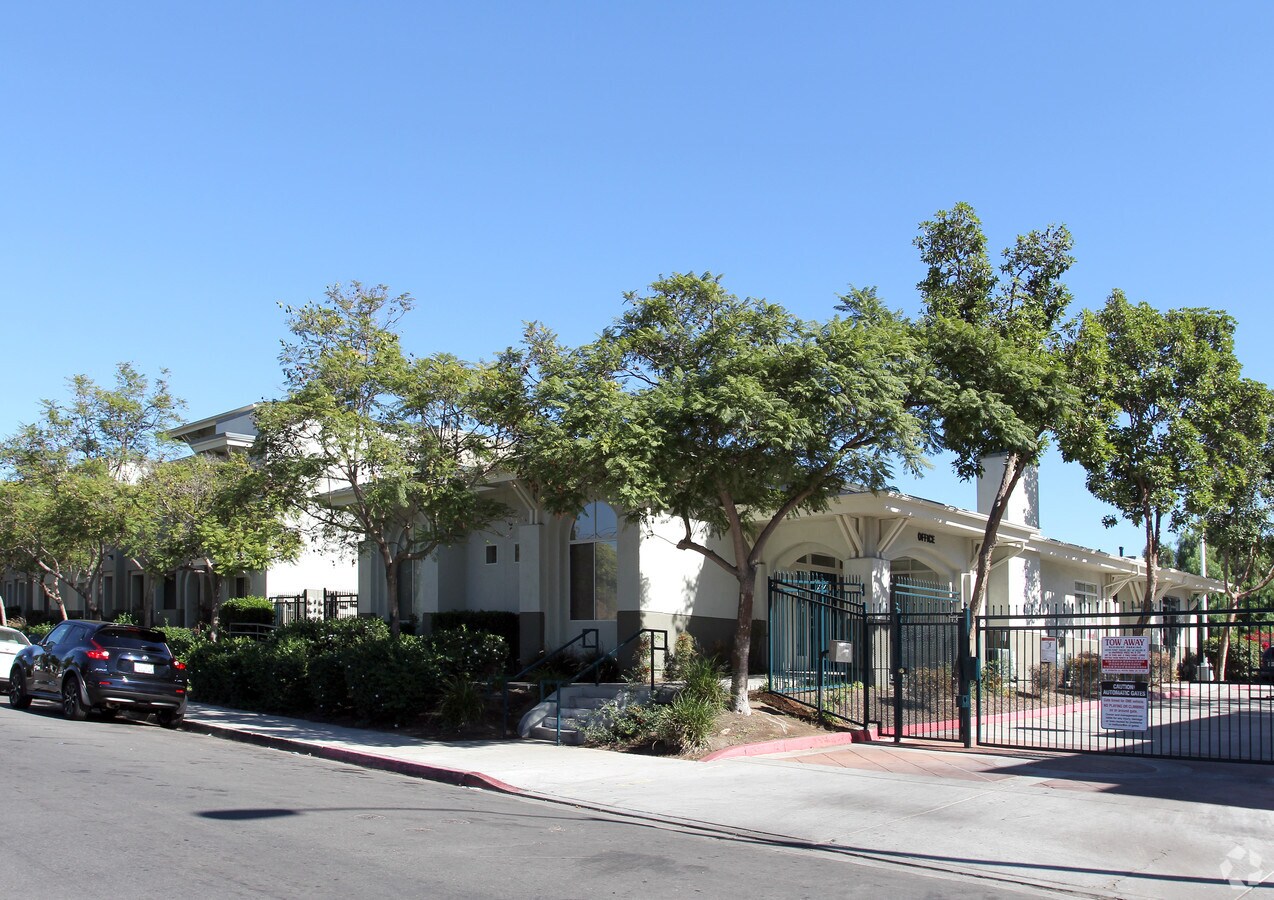 Photo - Vista Verde Apartments