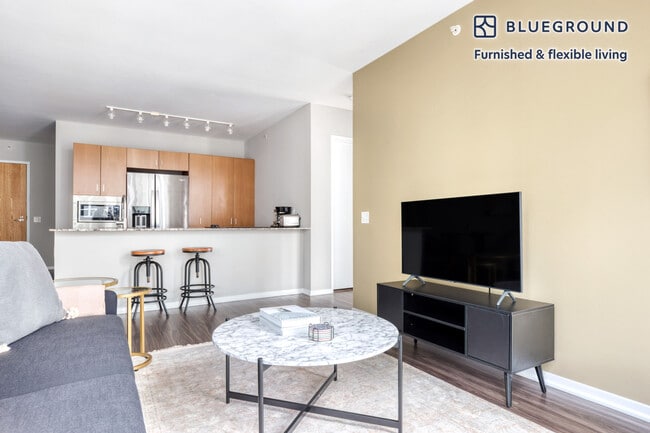 Photo - 200 E Illinois St Unit FL13-ID880