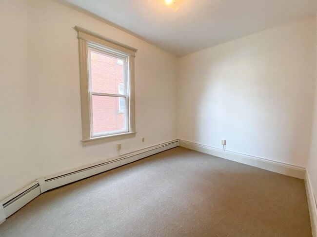 Photo - 31-33 Bond St / Rosario Properties, LLC