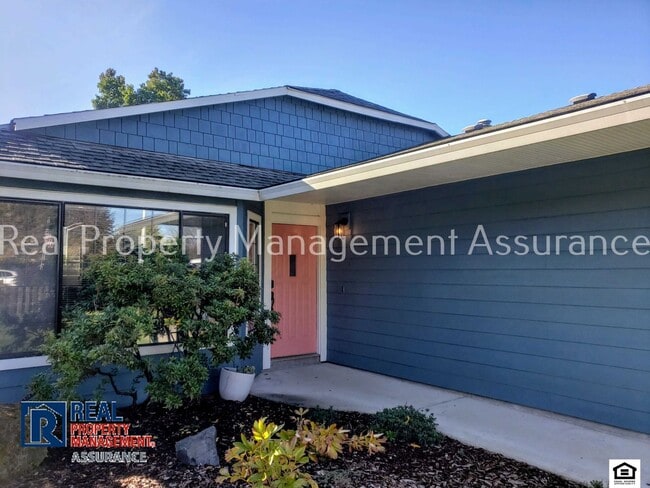 Photo - 1400 NE 14th Ave