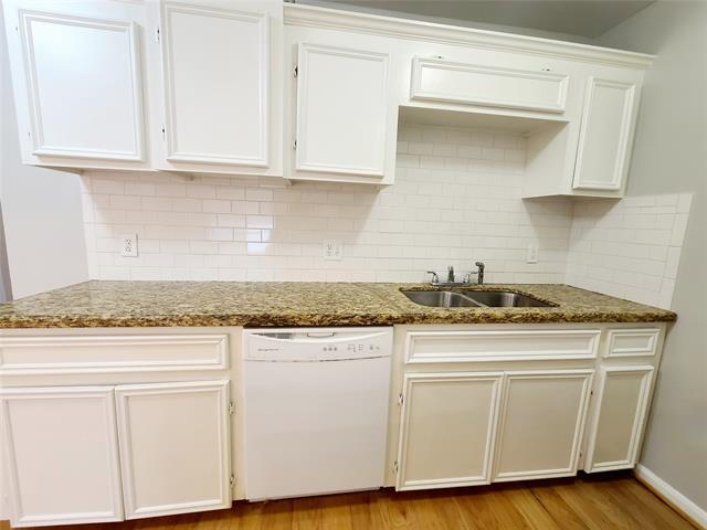 Photo - 4931 Junius St Unit 8