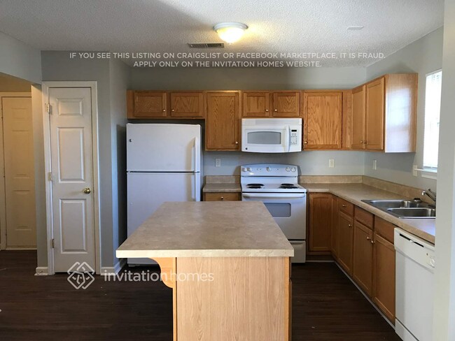 Photo - 7609 Saddle Trail Ln