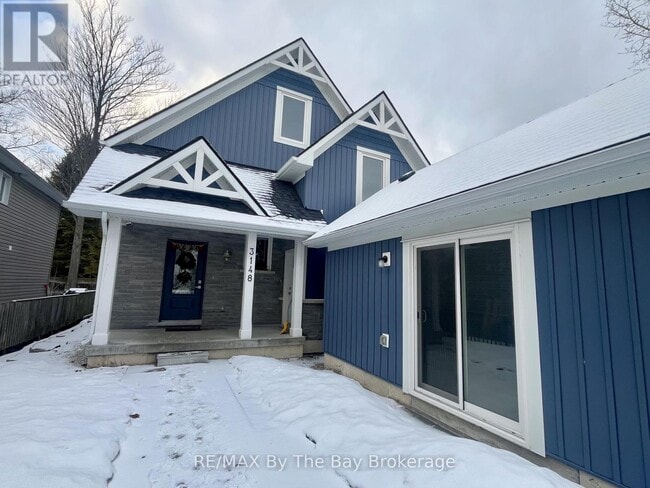 Photo - 3148 Mosley St