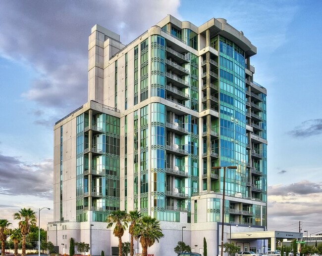 Photo - 360 E Desert Inn Rd Unit 403