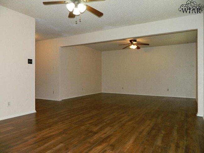 Photo - 2819 Montgomery Pl