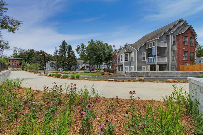 Peachtree Park is a lush oasis in South Buckhead, directly on the Beltline???s Northwest Trail