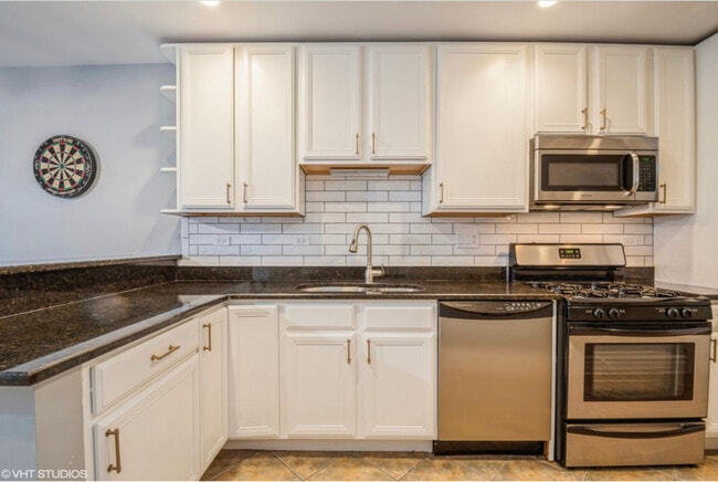 Photo - 3407 W Hollywood Ave Unit 2