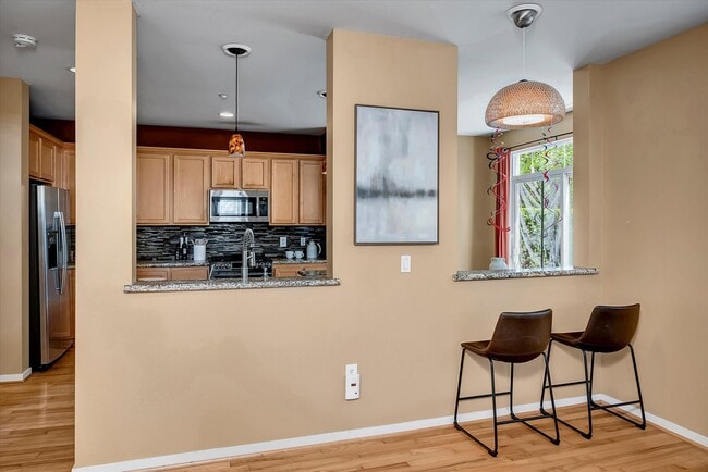 Photo - 1601 NE Katsura St Unit 501