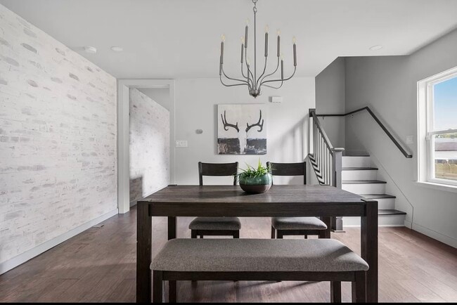 Photo - 19 Jefferson Ave