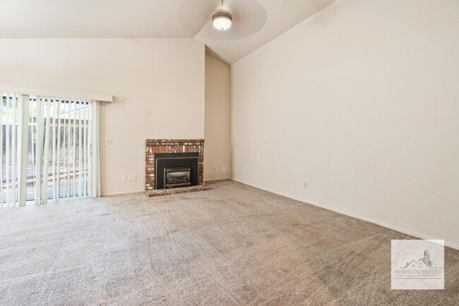 Photo - 3426 W Dovewood Ave