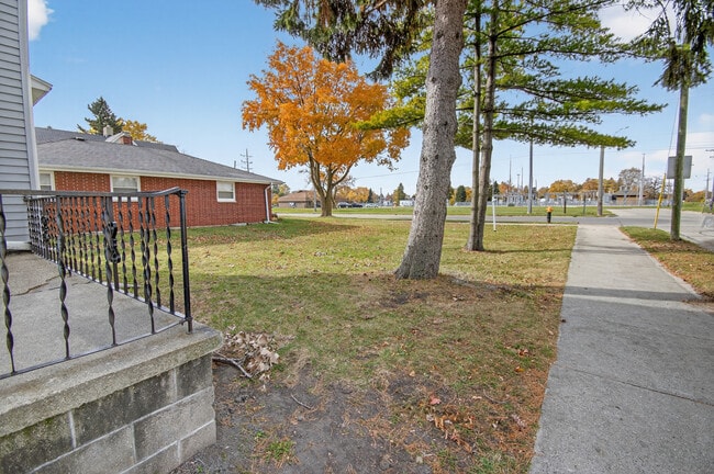 Photo - 3015 19th St