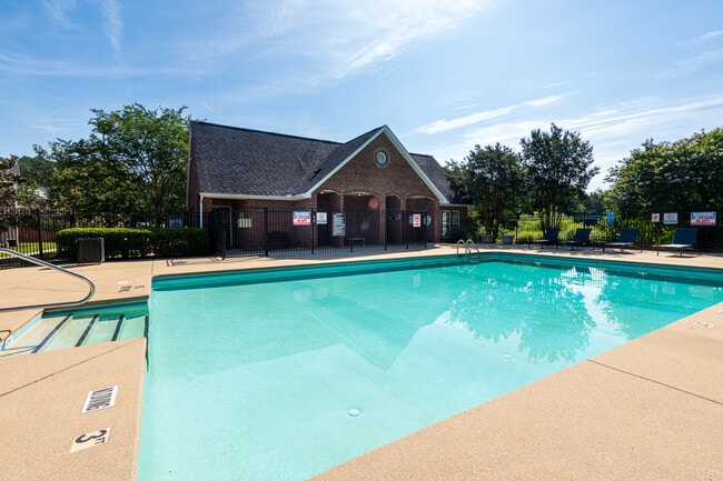 Brookefield Apartments