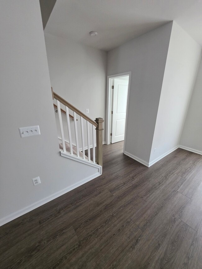 9008 Bernard Mills Dr Unit B