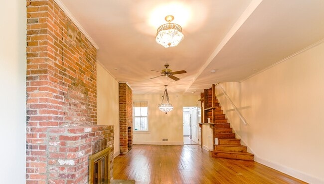 Photo - Classic Capitol End-Unit Hill Rowhome
