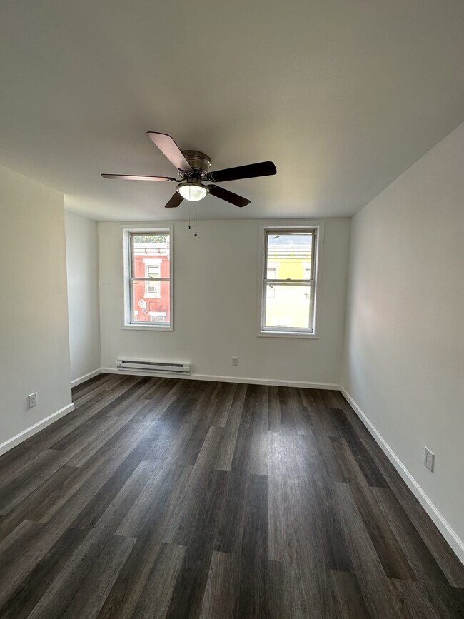 Photo - 2424 N Bancroft-
