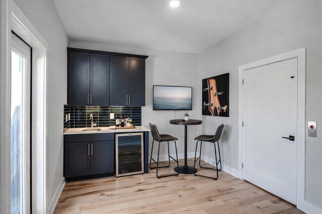 2131 Goodrich Ave Unit SI FL4-ID1051754P