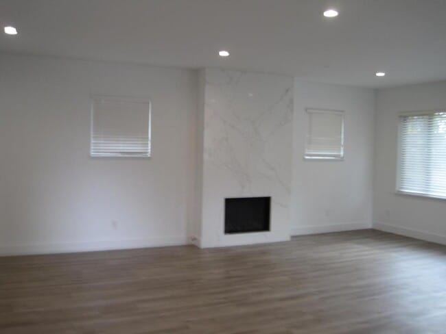 Photo - 212 SW 129th St
