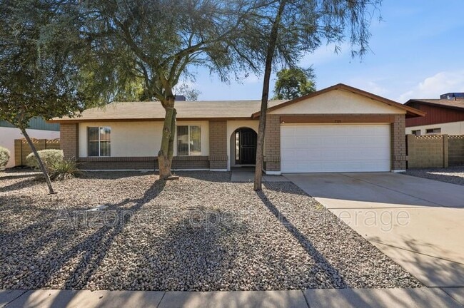 Photo - 2325 W Stottler Dr