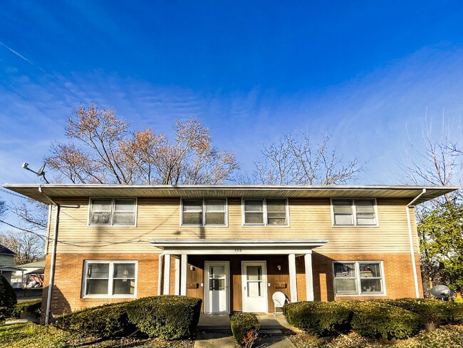 Building Photo - 666 Illinois Ave Unit Apt A