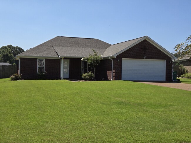 Photo - 110 Livingston Cove