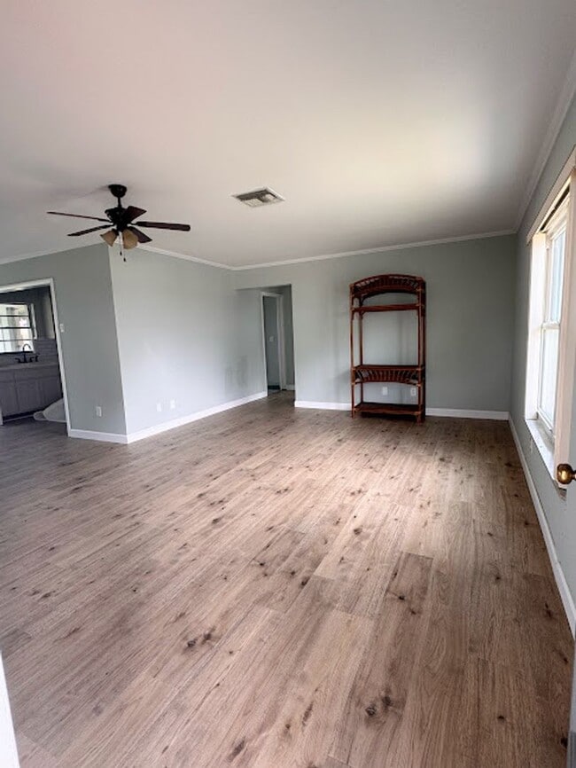 Photo - Stylish Seminole Condo with Private Garage in Chateaux de Bardmoor 55+ Community - AVAILABLE MAY 3RD