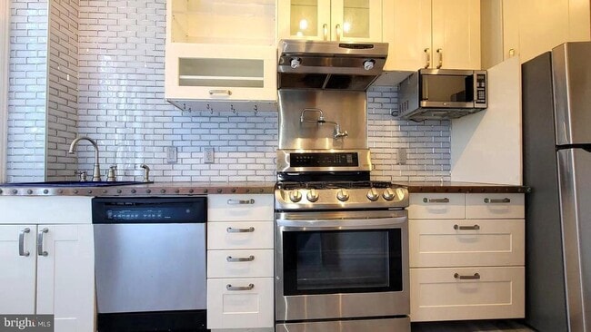 Photo - 1701 Linden Ave