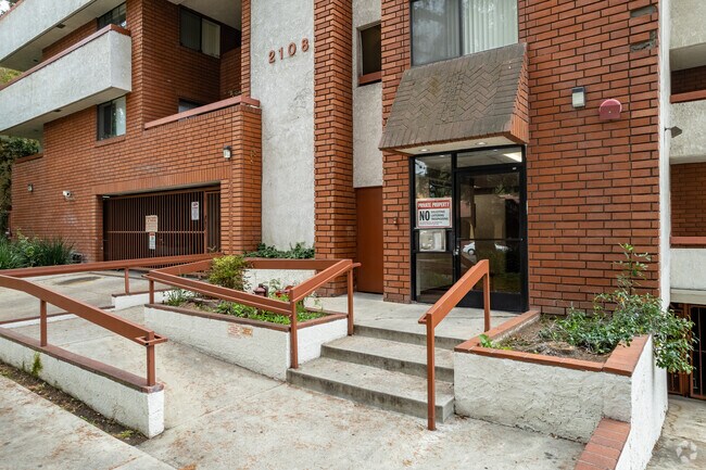 Entrance - Fair Park Villa