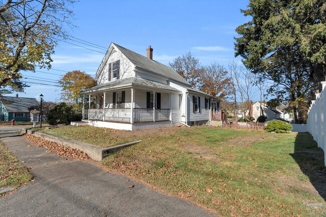 Photo - 2 Bellevue Ave