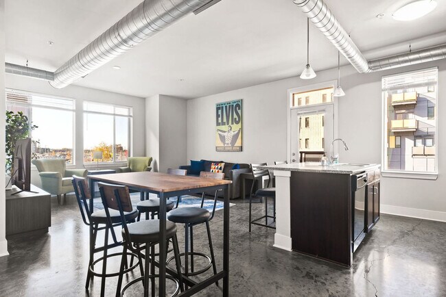 Photo - 235 S Delaware St Unit SI ID1596489P