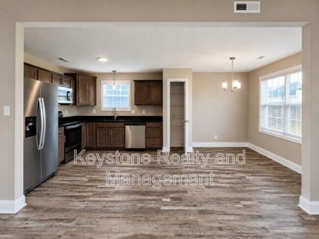108 Banagher Ct