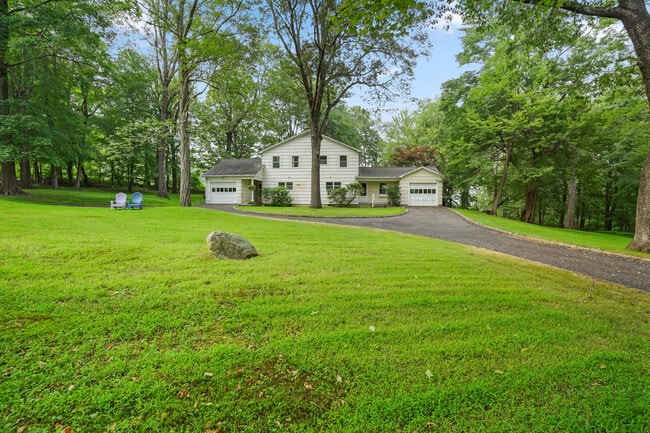Building Photo - 35 Deacon Abbott Rd Rental