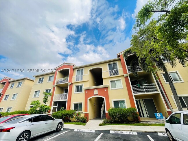 Building Photo - 7085 Nova Dr Unit 318