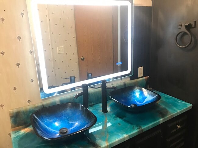 Photo - 2216 N Garnet Ave