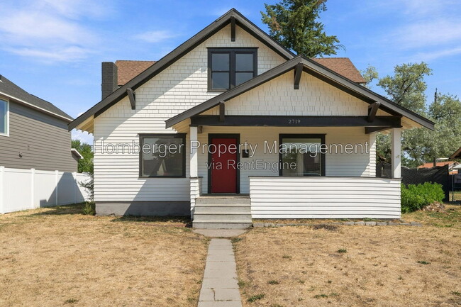 Building Photo - 2719 E Columbia Ave