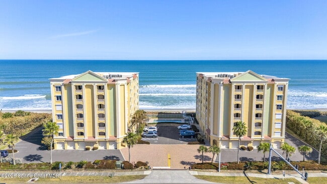 Building Photo - 1805 Jimmy Buffett Mem Hwy Unit 1302