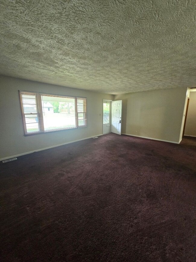 Photo - Two Bedroom Duplex located in Lawrence Township near Shadeland and 48th St