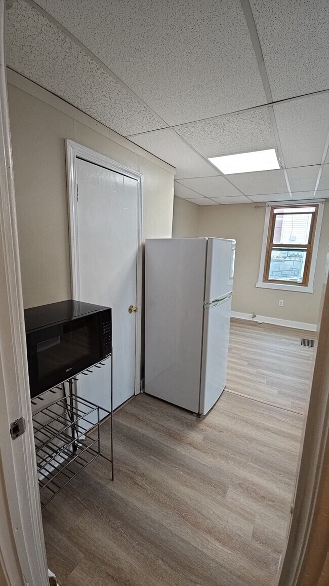 Photo - 126 Branch St