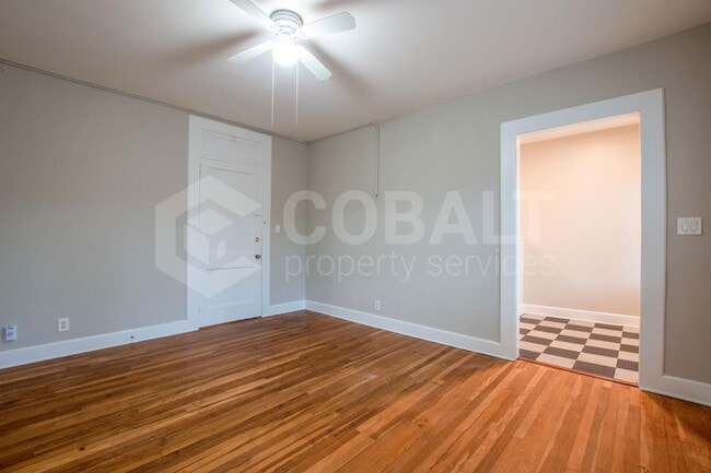 Photo - 674 Somerset Terrace NE Unit 5