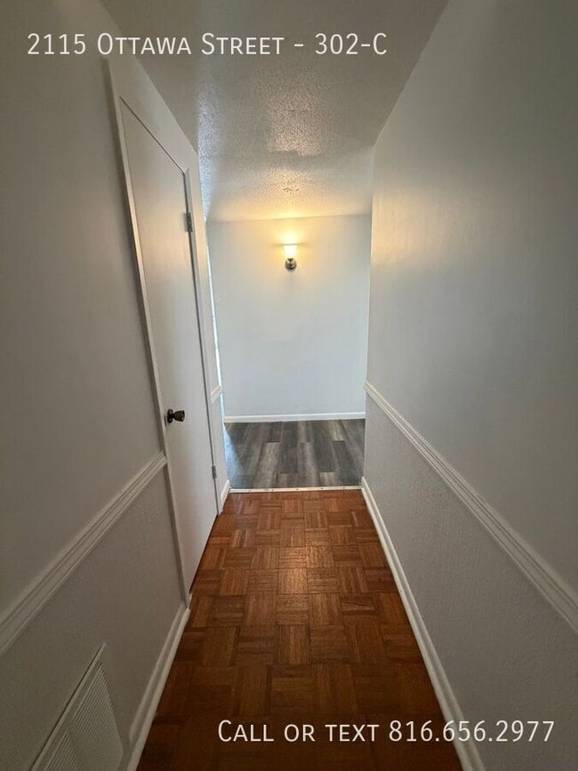 Photo - 2115 Ottawa St Unit 302-C
